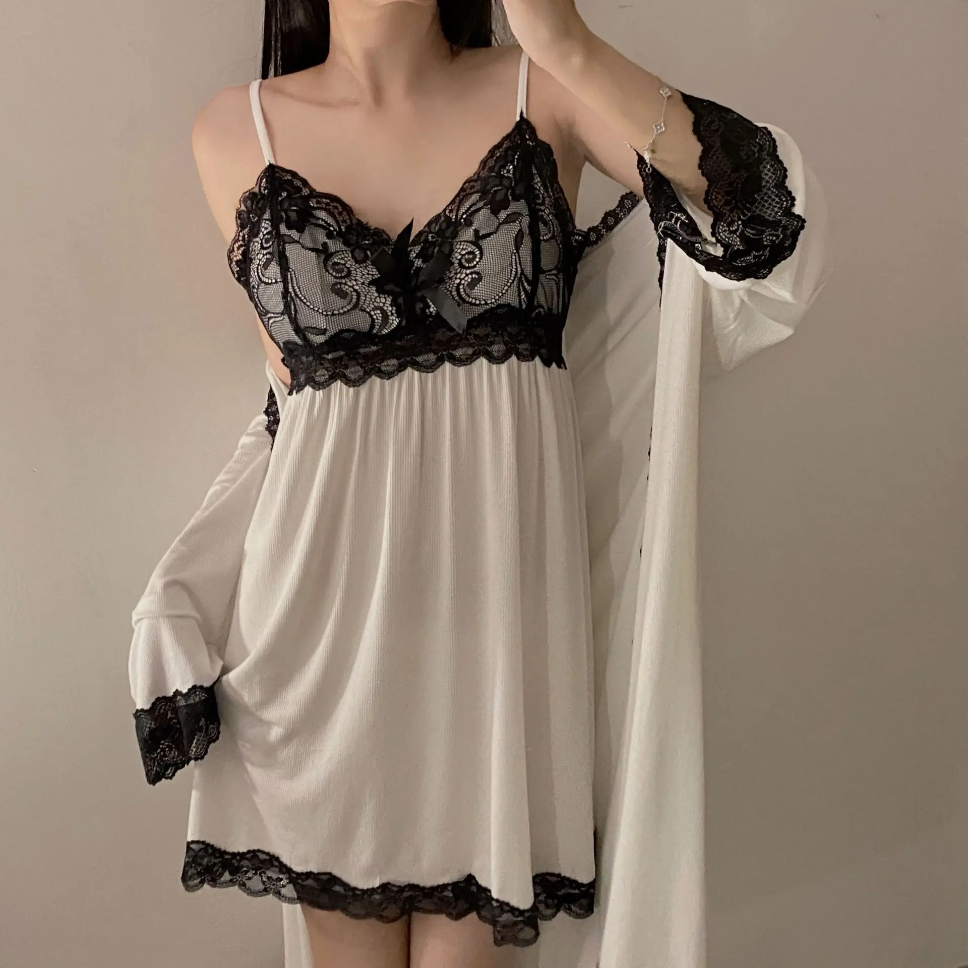 Ensemble Lingerie Femme Soie & Dentelle - Body Manches Longues Ample - Pour Dormir, Maison, Soirée Sexy