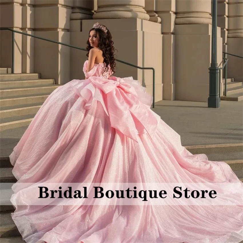 Pink Quinceanera Dresses 2024 Princess Bead Crystals Birthday Gowns Graduations Vestidos De 15 Quinceañera Customized