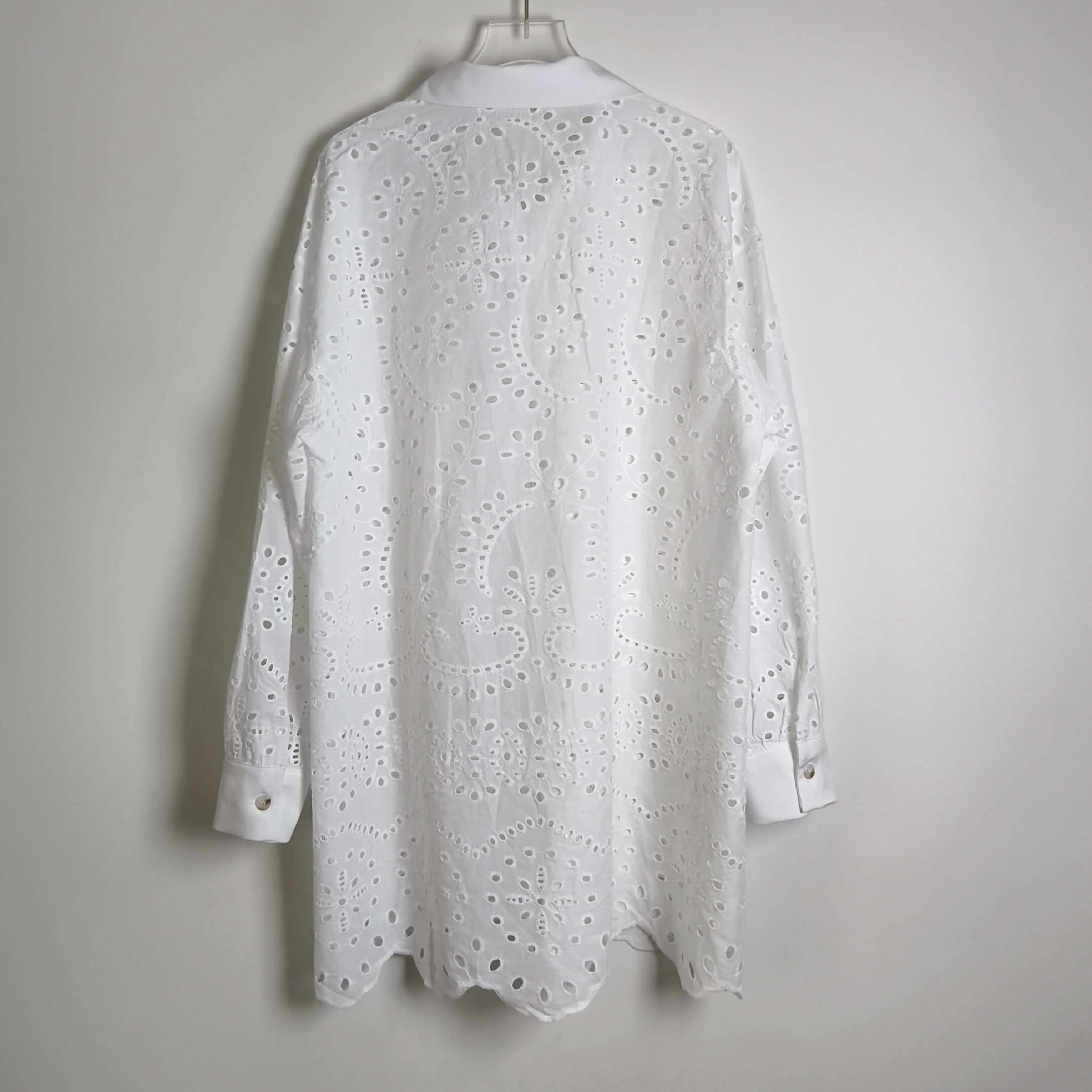 Top da donna a maniche lunghe autunnali Camicette in pizzo Boho Beach Camicie da donna Camicetta casual scavata in cotone allentato vintage