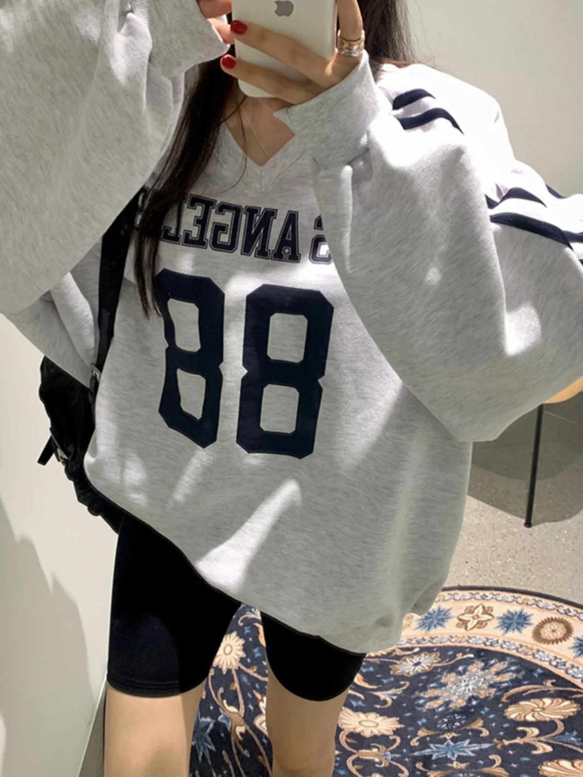 

Loose Fit Color Blo Hoodie Women V Ne Batwing Sve Letter Print Anti Aging Streetwear Sle Casual Comfortable Sweatirt