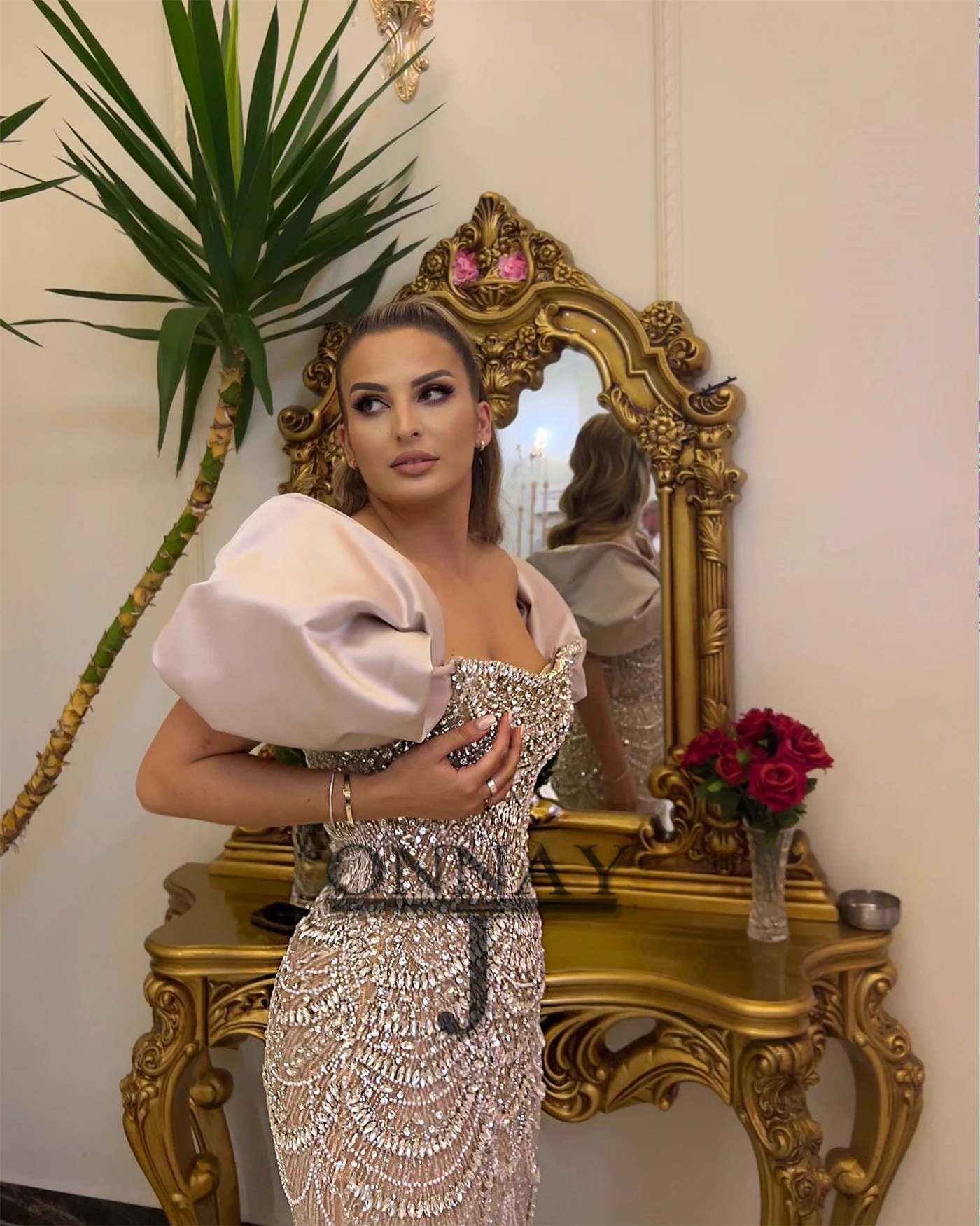 Maßgeschneiderte, glamouröse, mit Perlen besetzte Abschlusskleider, schulterfreie Strasssteine für Damen, Robes De Soiree, maßgeschneiderte besondere Anlässe