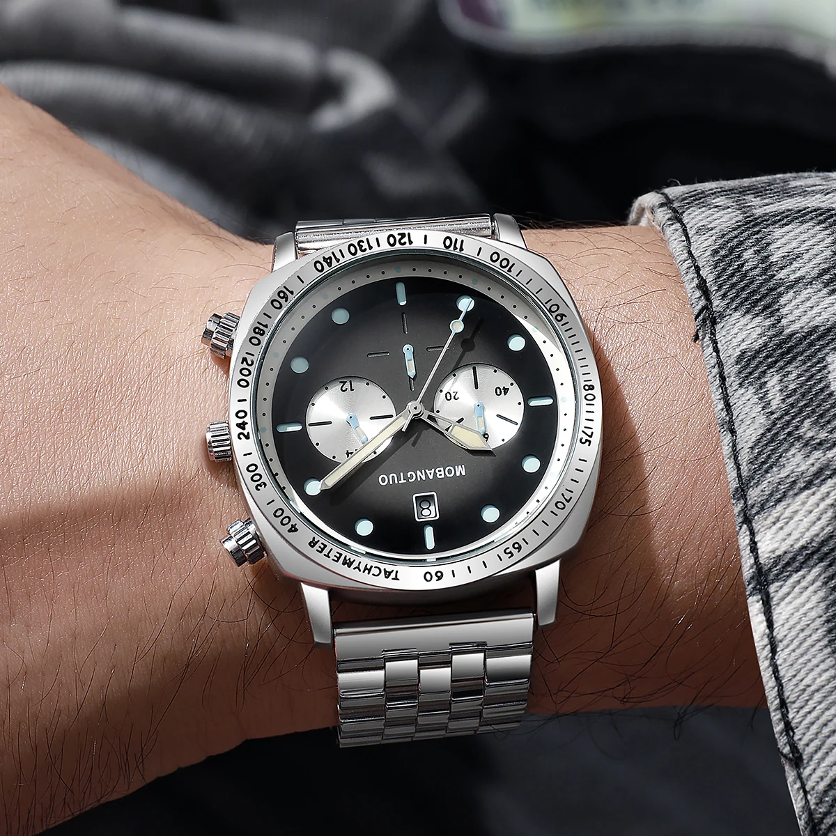 Men's Racing Chronograph Watch Gradient Green Dial Tachymeter Bezel Stainless Steel Bracelet Sport Quartz Wristwatch