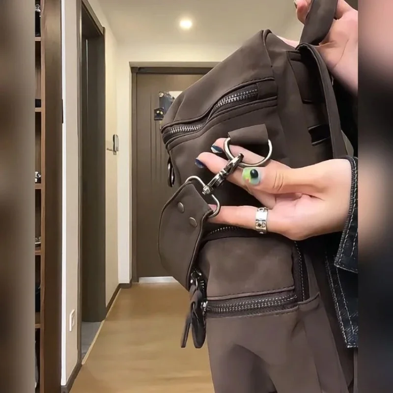 브라운 여행 배낭 학생 빈티지 리벳 그런지 배낭 streetwear y2k 미적 가방 여성용 패션 유행