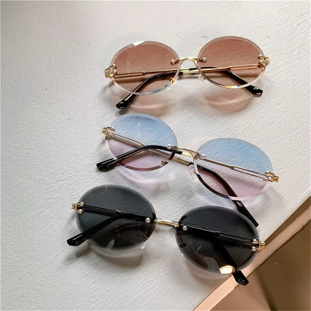 Trendy Metal Oval Sunglasses Rimless UV400 Protection Punk Sun Glasses Gradient Lens Frameless Shades for Women & Men