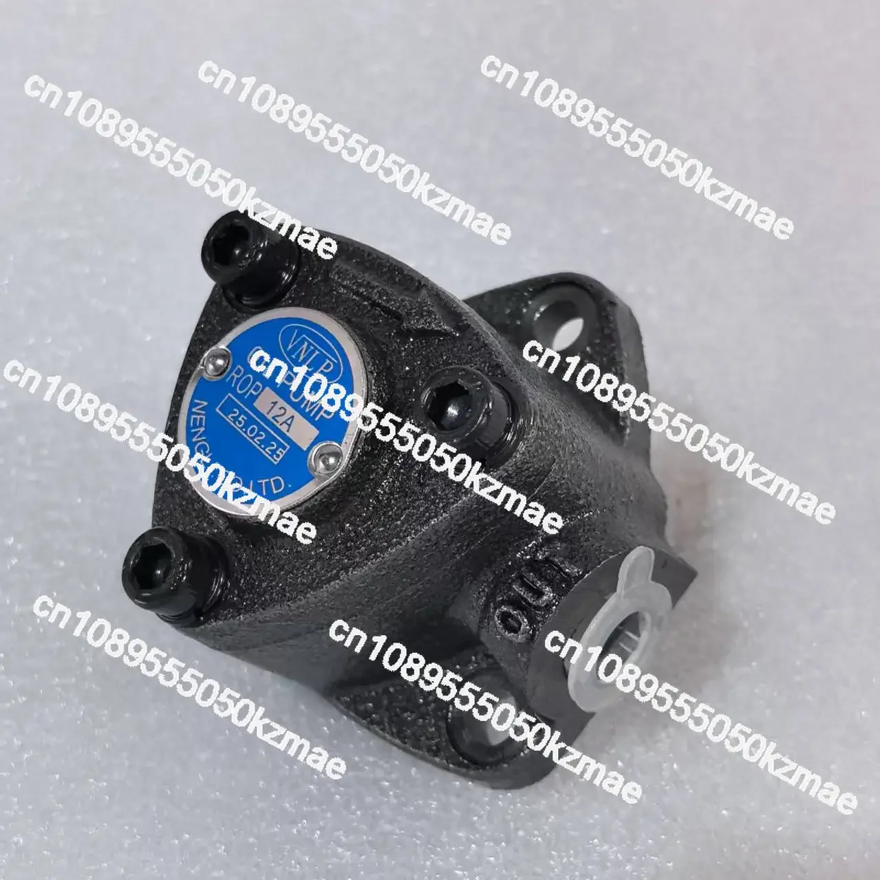 Suitable for TOP-12A triangular gear pump machine tool lubricating oil pump ROP-13A
