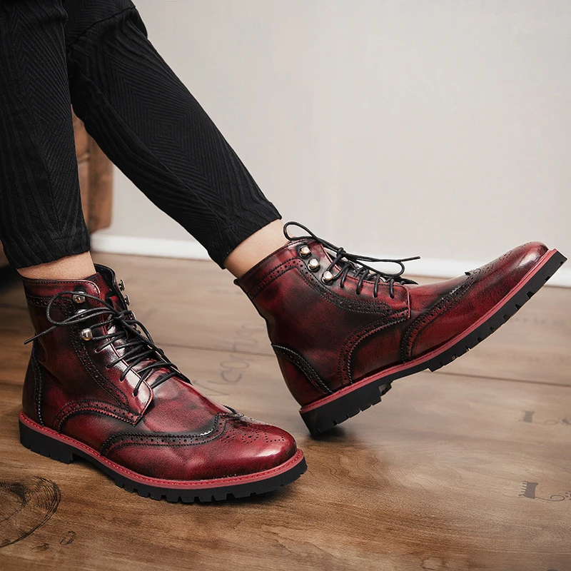 Men Lace-up High Top Brogue Carved Business Boots