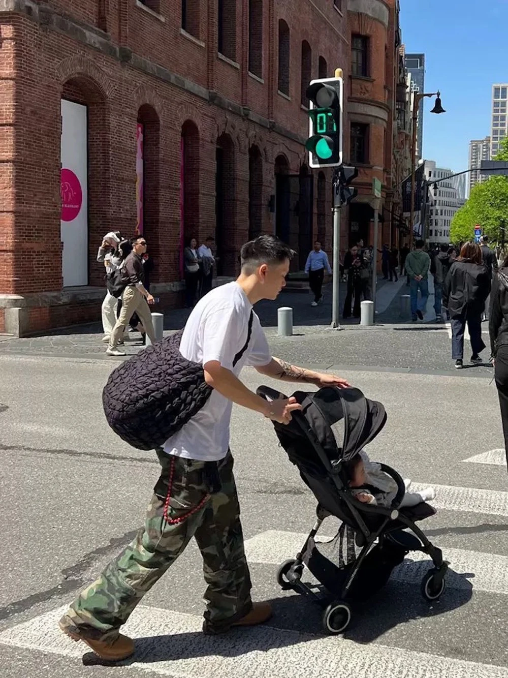 Pantaloni cargo mimetici patchwork a gamba larga staccabili al ginocchio streetwear per uomo donna tuta colorata dritta oversize