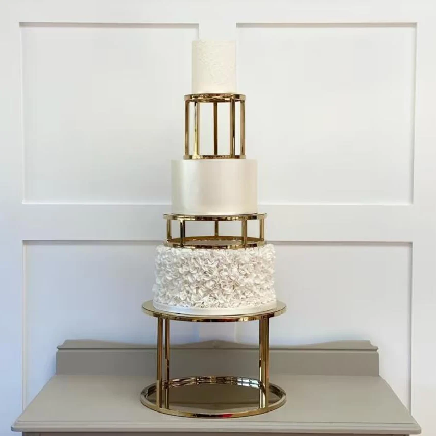 Goldene Hochzeitstorte steht Zylinder Valentinstag Geburtstag Kuchen Dekoration – Detail 12