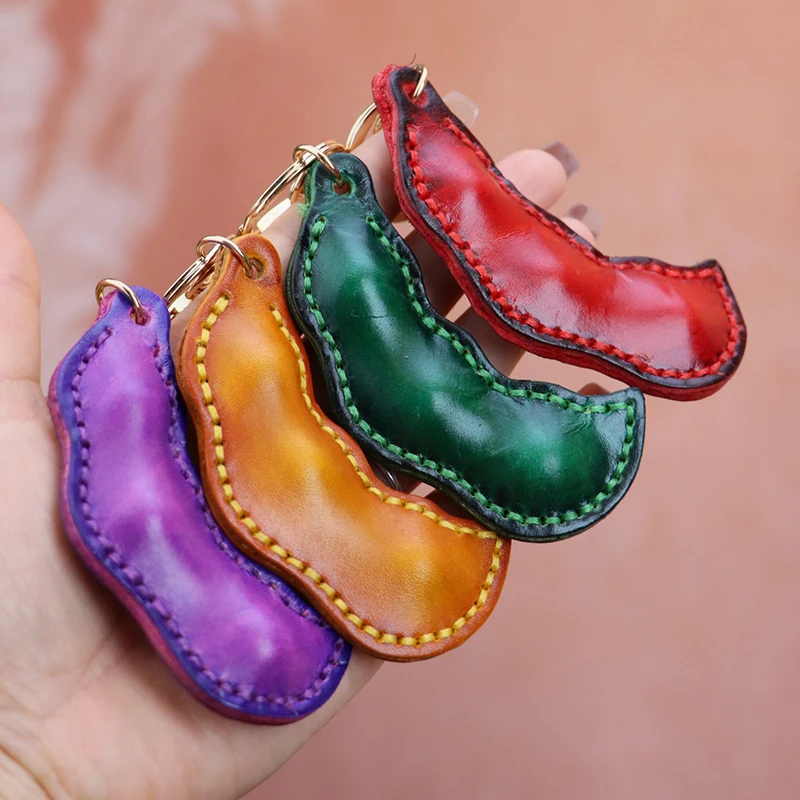 Cowhide Keychain Bag Charm Pea Pod Handmade Pure Copper Buckle Bag Pendant Car Decoration High-end Gift Accessories
