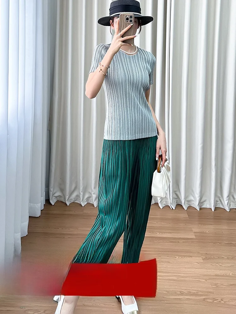

Simple High Waist Nine Points Short Sleeve Women's Top Pleated High Waist Straight Leg Nine Points Casual Pants for Summer