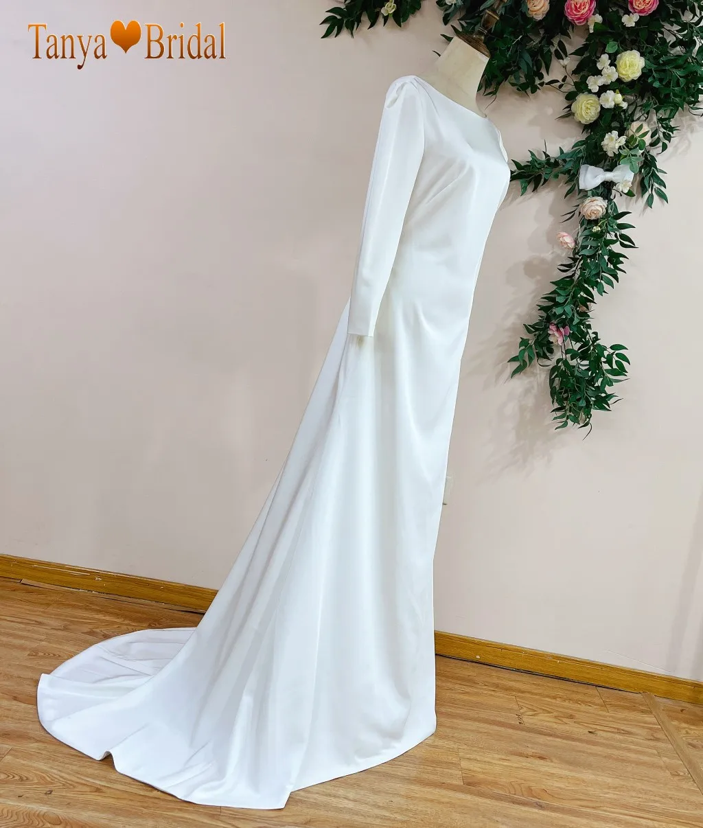 V Back A Line Simple Satin Wedding Dress Full Sleeves Scoop Neck Bridal Gown