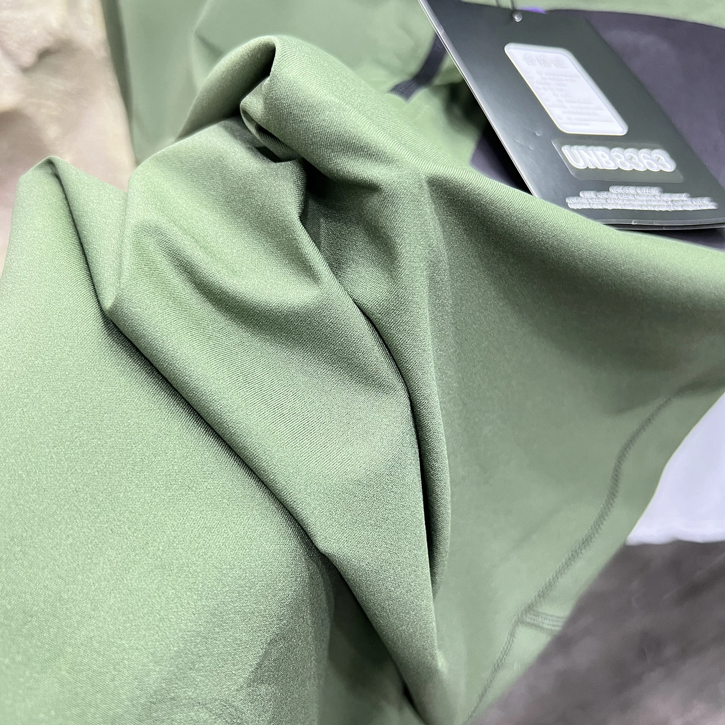 アウトドア メンズ オルト スヴェ Tシャツ カジュアル ジップ付き 伸縮性 ポリエステル クイックドライ 夏 ファッショナブル ベーシック ラウンドネック トップス