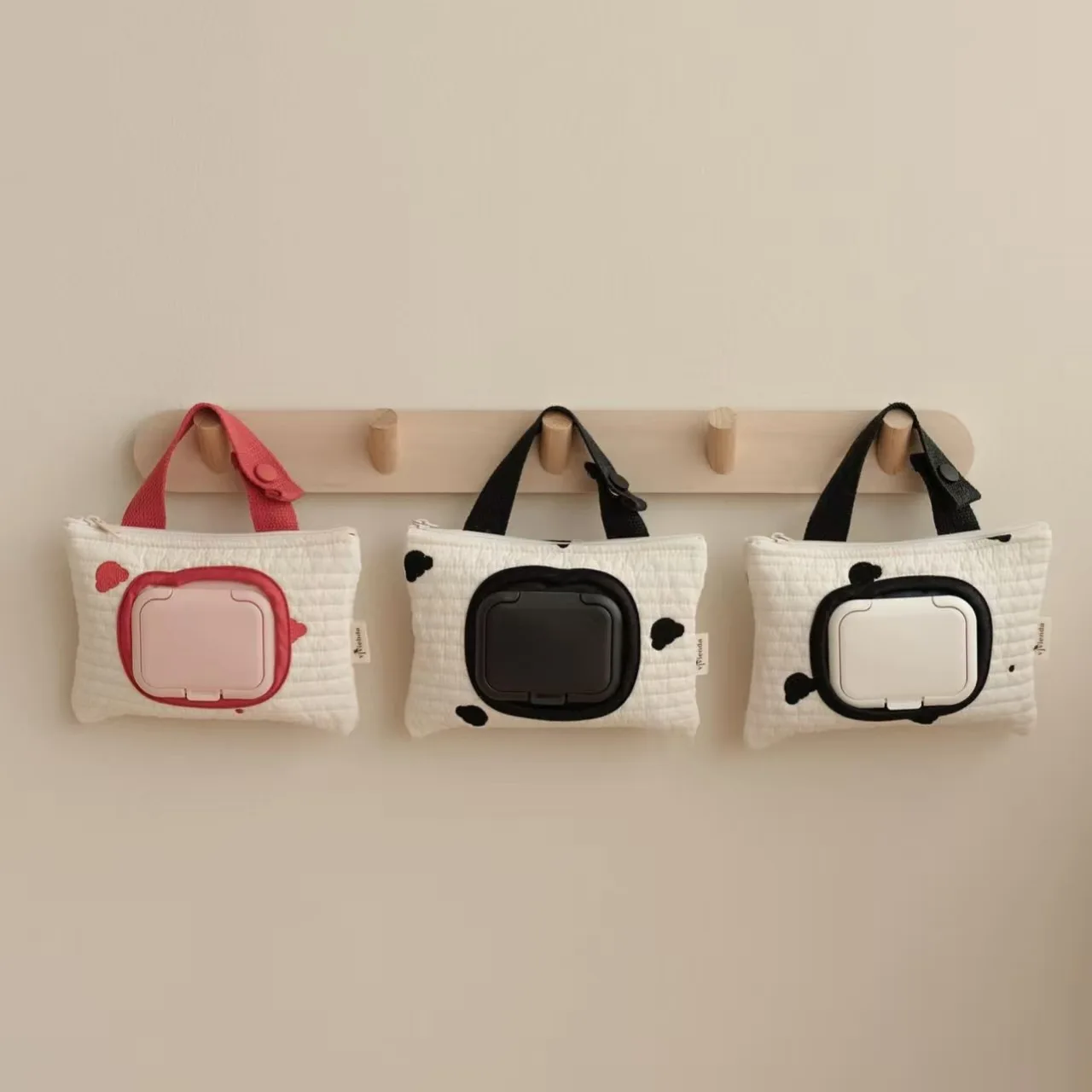 

Откидные коробки для салфеток для извлечения, аксессуары для детской коляски, чехол для полотенец, подвесная сумка для новорожденных, сумка для тележки, портативный чехол для влажных салфеток, сумка для коляски