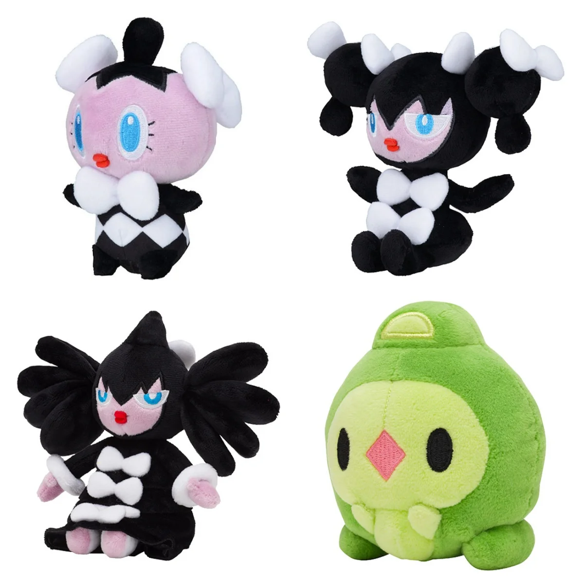 

Плюшевые куклы Pokémon размером с ладонь с изображением Готиты и Солосиса из региона Унова — коллекционные сувениры.