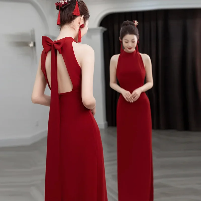 

Women Burgundy Qipao Backless Bow Cheongsam Elegant Halter Evening Dressing Gown Long Bride Wedding Vestidos Chinese Style Dress