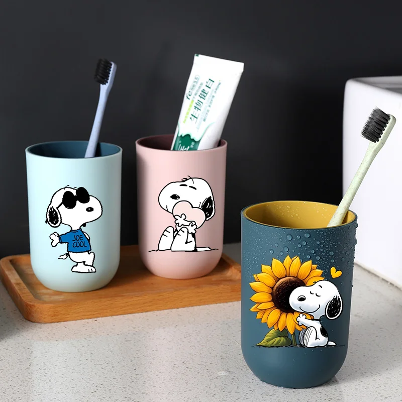 Snoopys Mouthwash Cup Cute Cartoon Anime Printed Travel Portable Tooth Mug Glass Home Couple Family Unbreakable Water Mug Gift