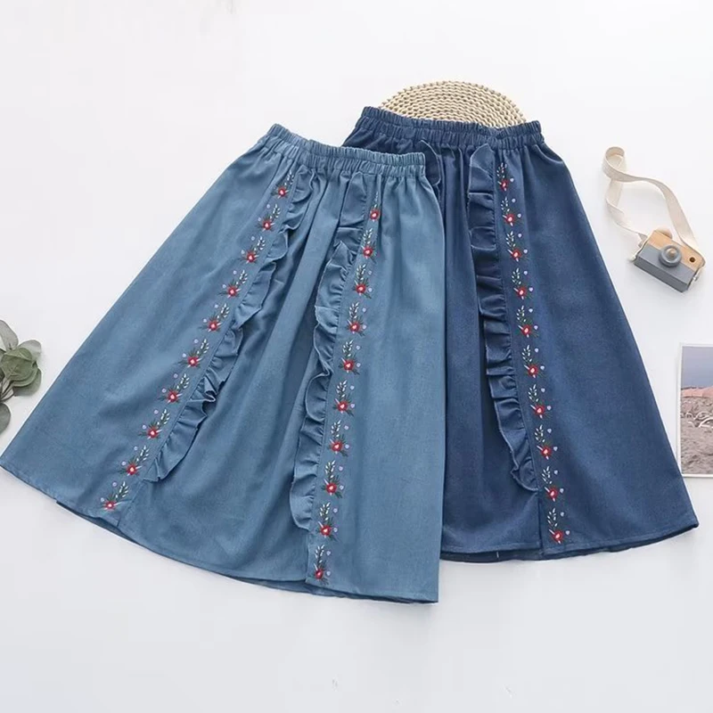 Summer Autumn New Women Wooden Ear Lace Embroidery Flower Skirt Casual Sweet Blue Color Washed Cotton Denim Skirts U297