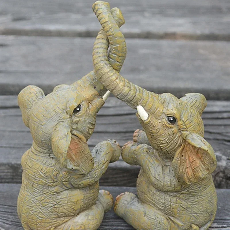 Elephant Couple Statue Romantic Animal Figurine Home Desk Cabinet Shelf Tabletop Ornament For Wedding Anniversary Decor Gift