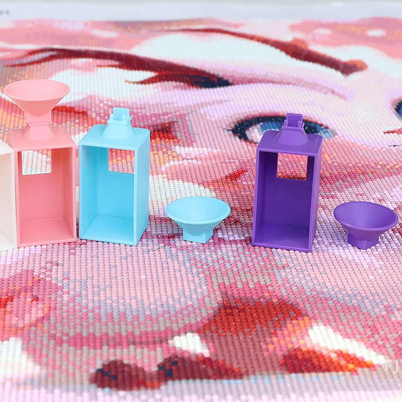 [YU]4pcs Diamond Painting Drill Funnels For Round And Square Containers, Diamond Painting Storage Box, Portable Diamond Funnel