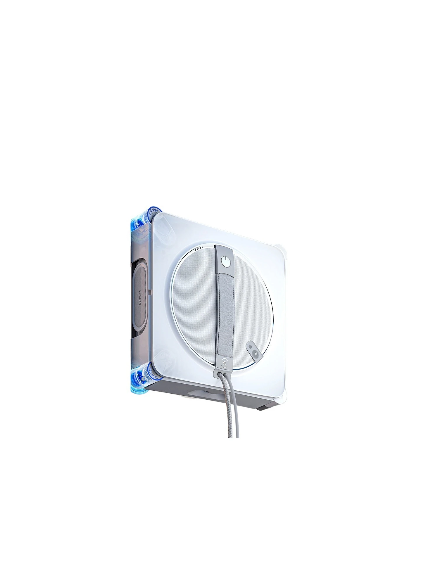 Water-spraying intelligent window-cleaning robot, easily dissolves dust, water stains and stubborn dirt