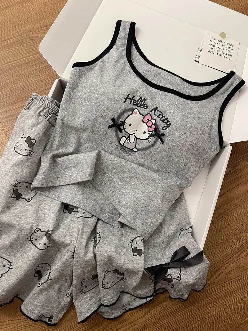 New Fashion Sanrio Hello Kitty Sleepwear Casual Comfortable Set Ins Style Summer Pajama Cute Girl Tank Tops Shorts Home Clothing