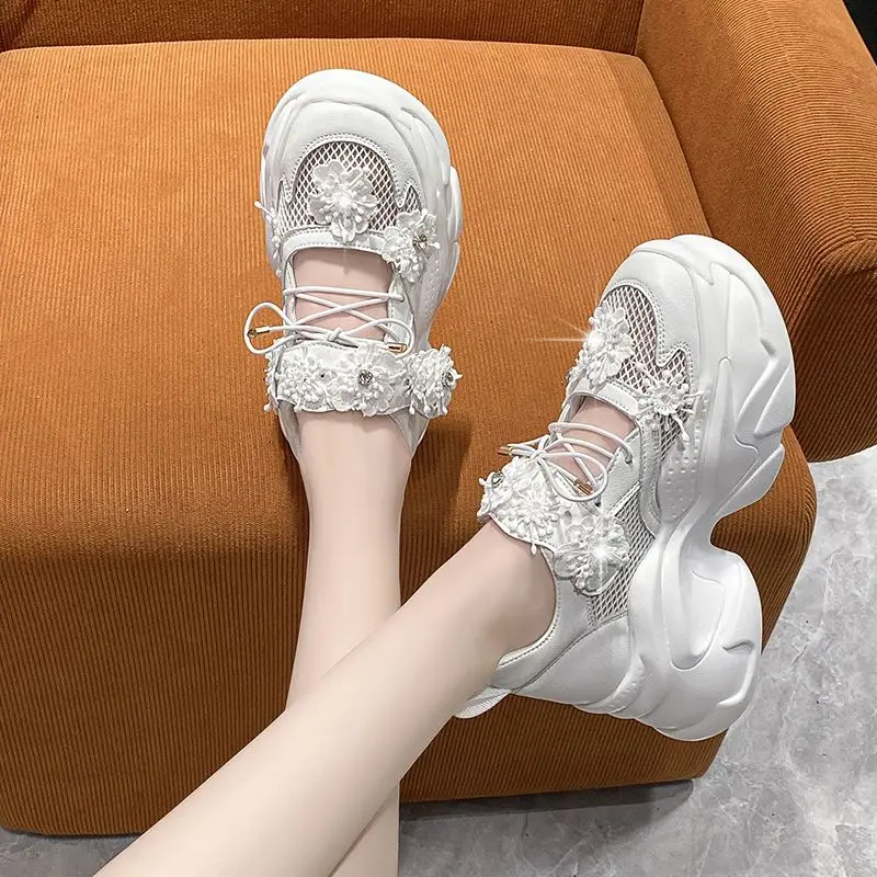 

2026 Summer Flowers Mesh Hollowed-out Platform Sneakers Wedge Shoes Female 7cm Height Increasing Mesh Breathable Casual Shoes