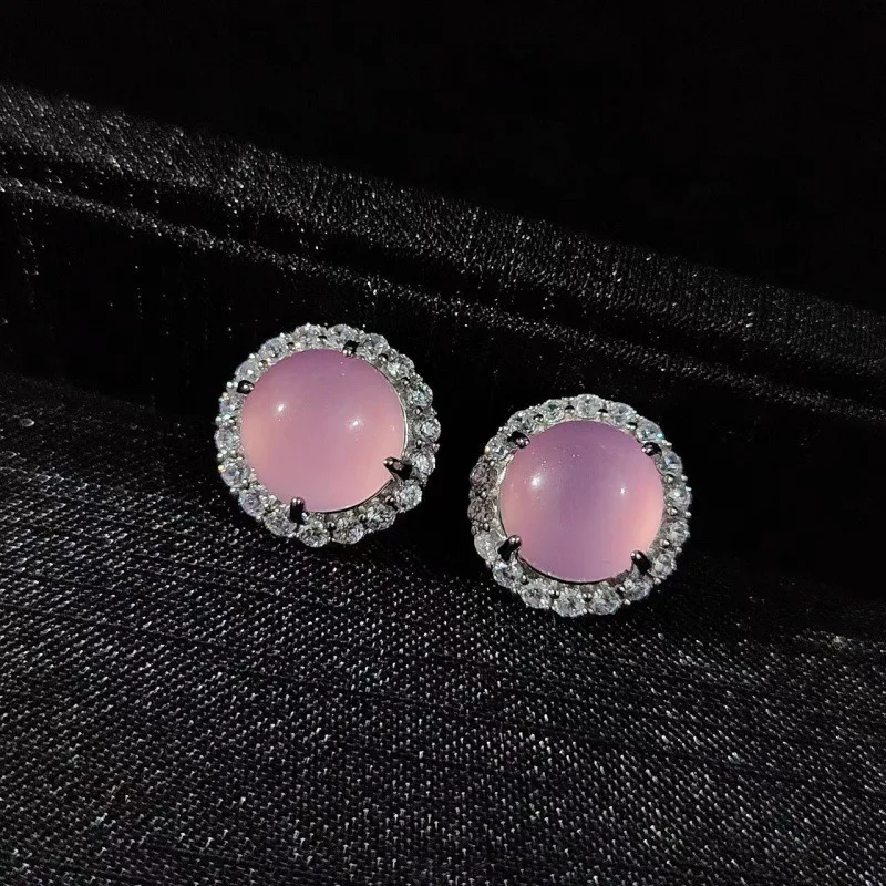 Natural Powder Jade Pulp Hand Carved Jade Earrings, Fashionable Boutique Jewelry, Men's and Women's Agate Earrings Gifts