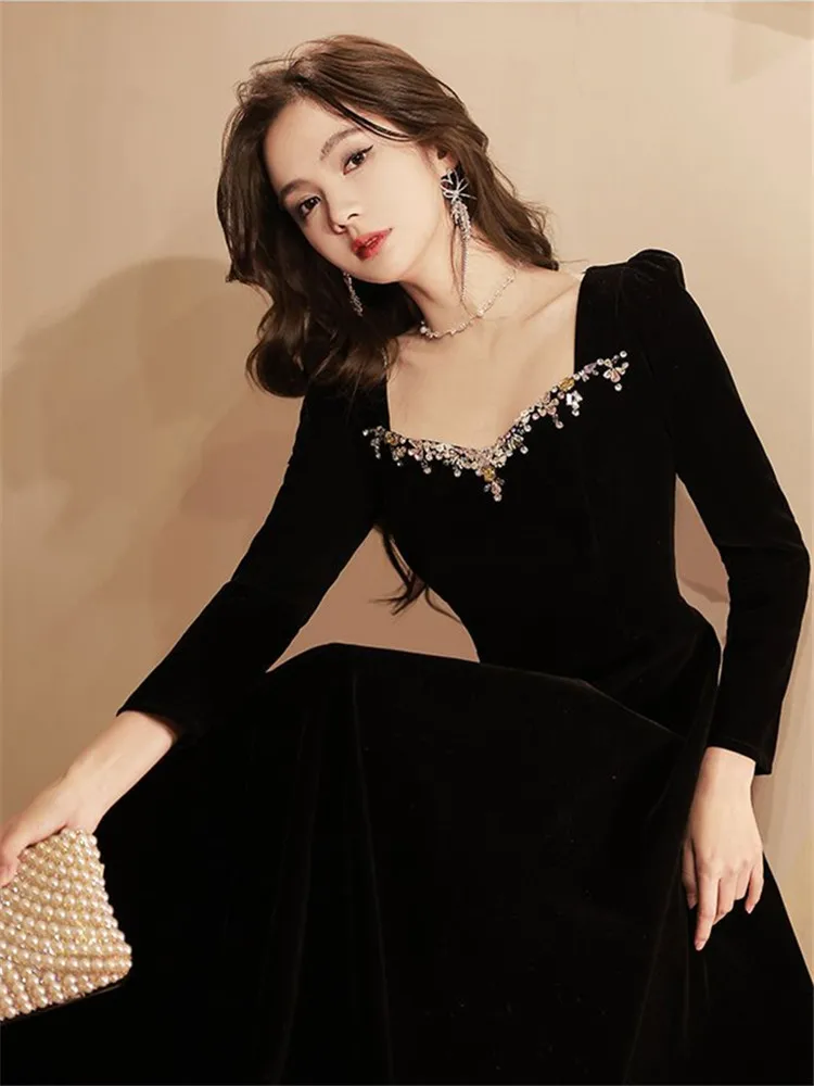 Black Dress Female Autumn Winter Solid Color Diamond Studded Bead Square Collar Long Sleeve A-line Skirt Women\'s Clothing M024