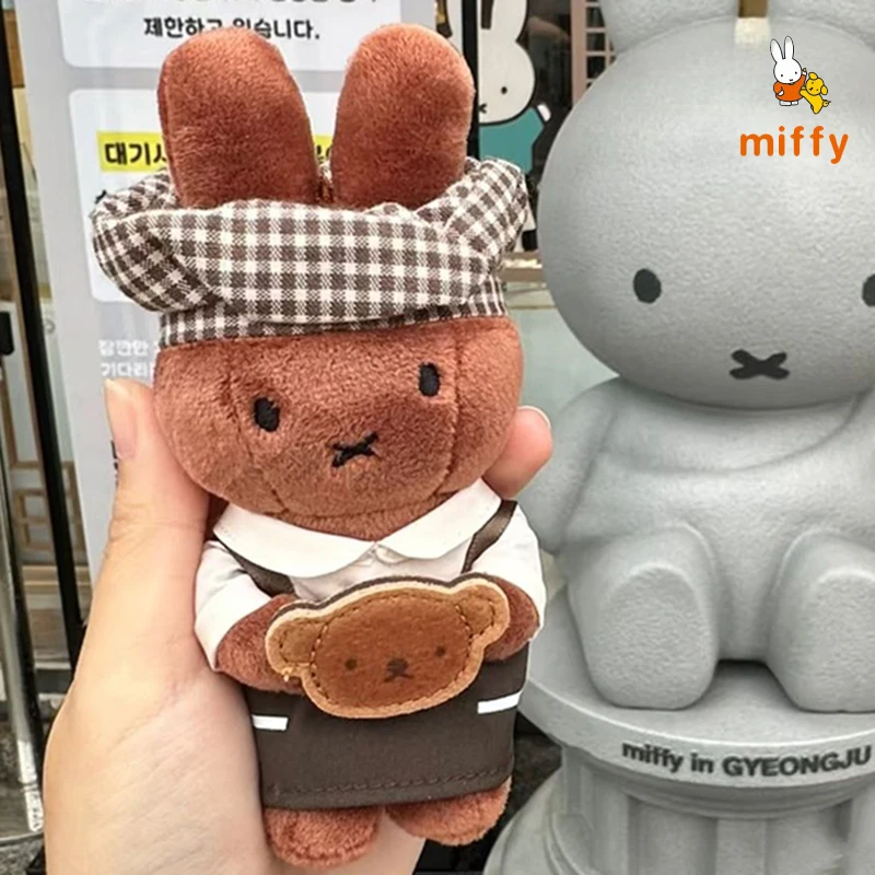 

Милая плюшевая кукла Miffy, креативная мультяшная пушистая мягкая игрушка, рюкзак, дофамин, приятные аксессуары в стиле аниме, идеальные подарки на день рождения для девочек