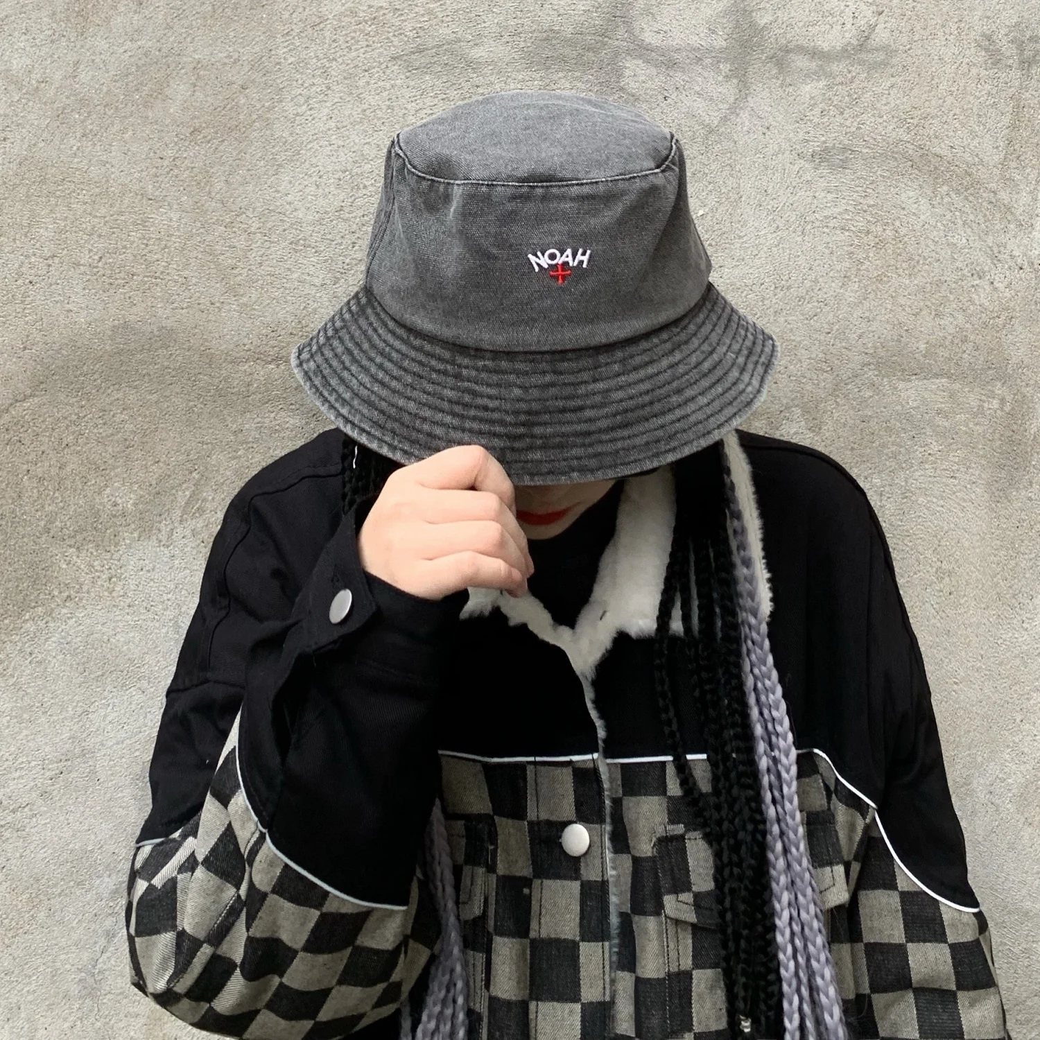 

Noah 26SS Cross Washed Embroidered Logo Canvas Fishing Cap Street Style Bucket Hat Couple Casual Fisherman Hat Sun Protection