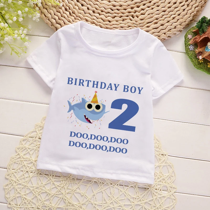 Camiseta de dibujos animados de tiburón de cumpleaños para niñas, camiseta con gráfico de número 0-9, ropa para niños, estampado de letras, manga