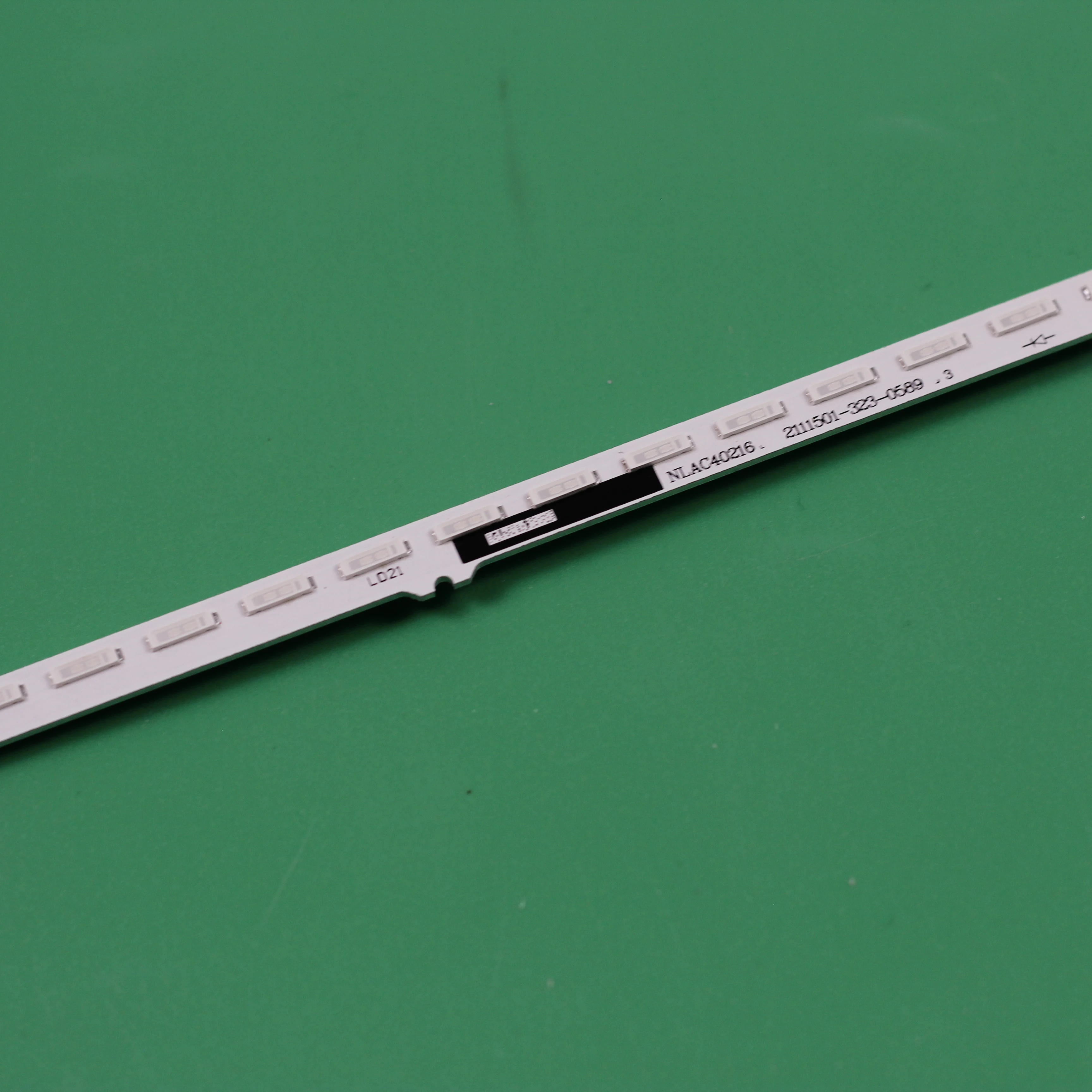 Striscia di retroilluminazione a LED NLAC40216 YLV4621-02N L 61.P8501G001 13527A R 61.P8502G001 13528A per sony KDL-46W904A KDL-46W905A