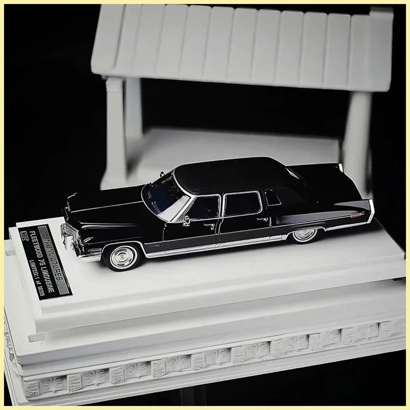 MK 1:64 Scale Cadi Fleetwood 75 Alloy Car Model Classics Adult