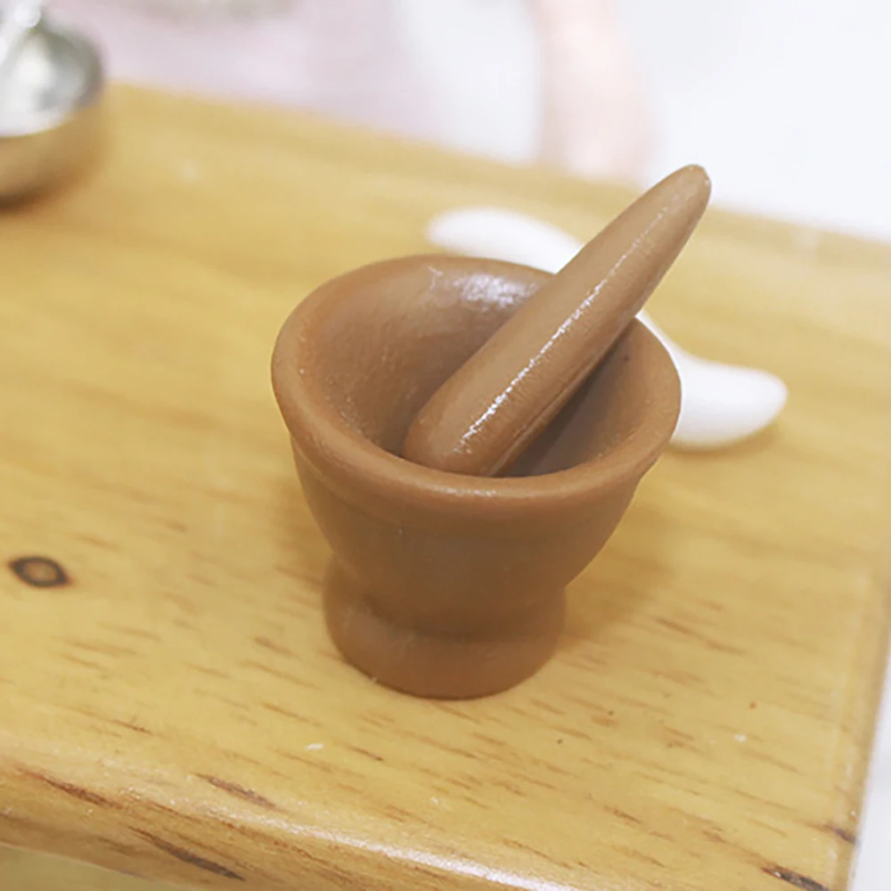 1/12 Dollhouse Miniature Accessories Mini vintage Crushing Can Mashing Jar Model for Doll House Decoration ob11 bjd