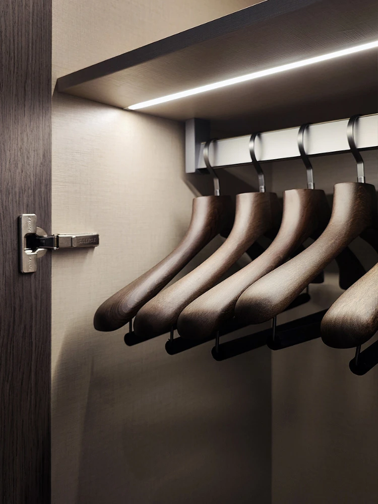 Clothes Hanger Thickened Adult High-End Solid Wood Light Luxury Retro High-End Wardrobe Cloakroom Special Storage Set Gift Box