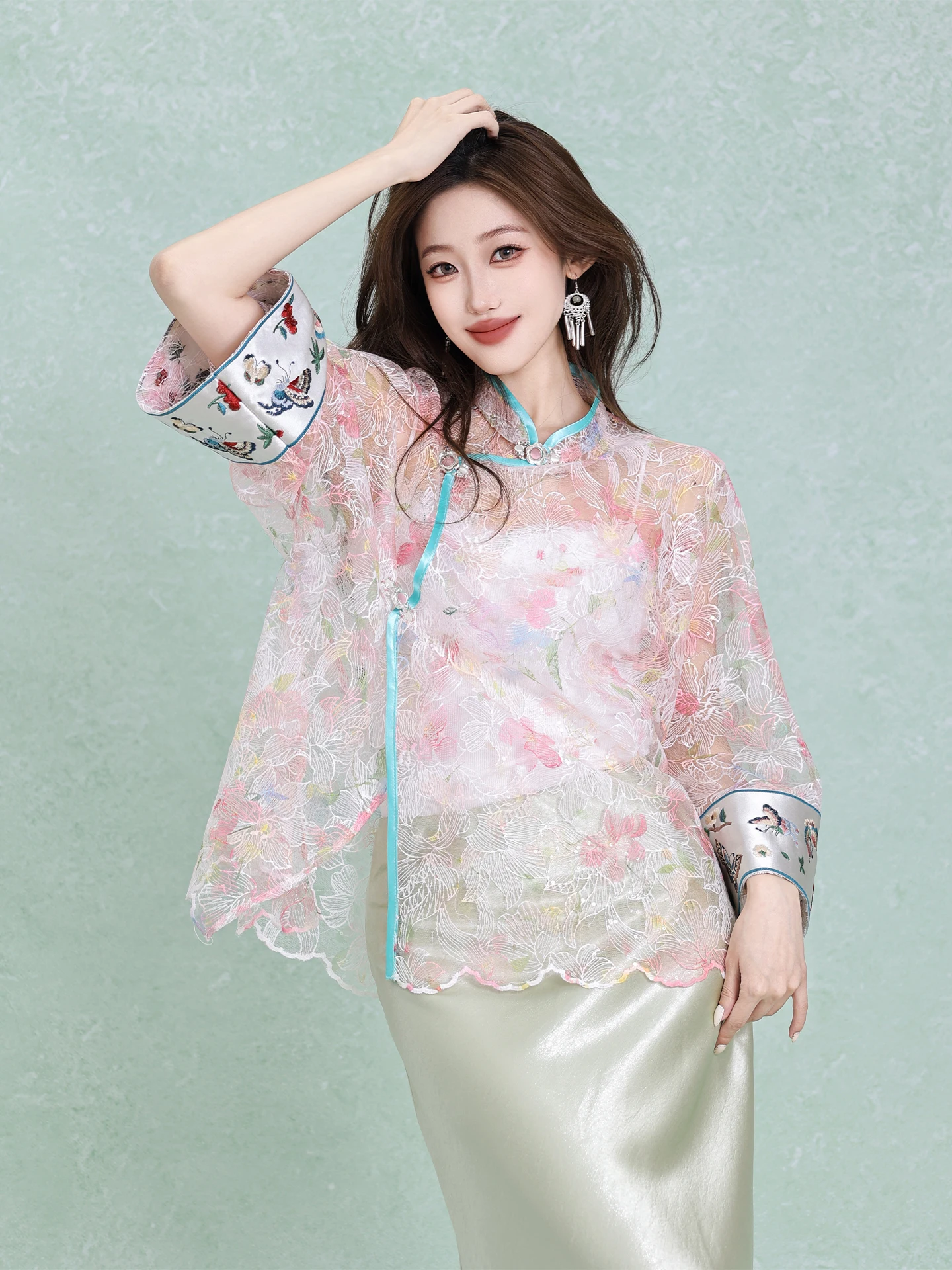 

New Chinese Style Lace Shirt Women's Sleeveless Embroidered Asymmetrical Hemline Breathable Polyester Fiber Summer Shirt