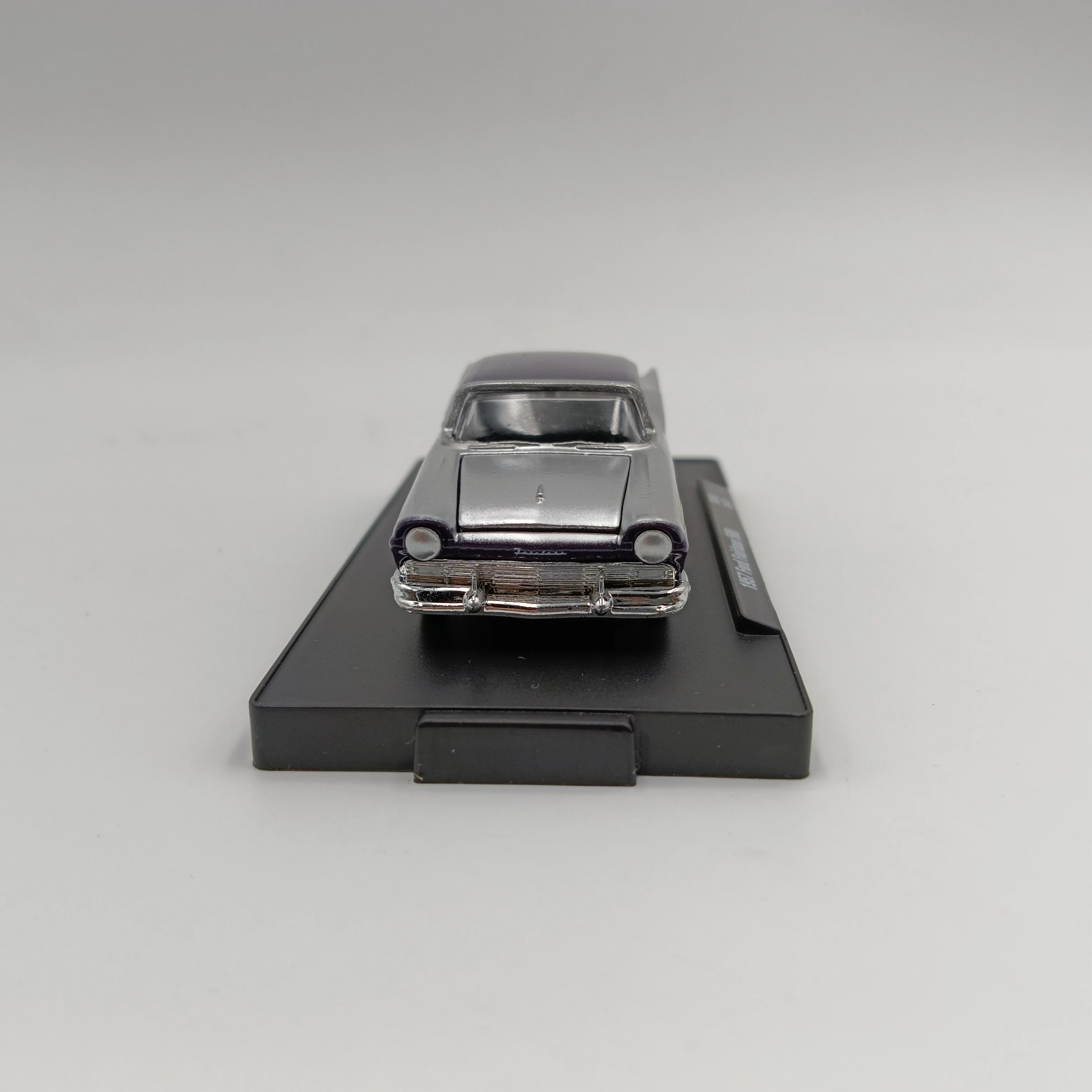 M2 Machines 1:64 1957 Ford Fairlane 500 Legering Model Kinderen Geschenken