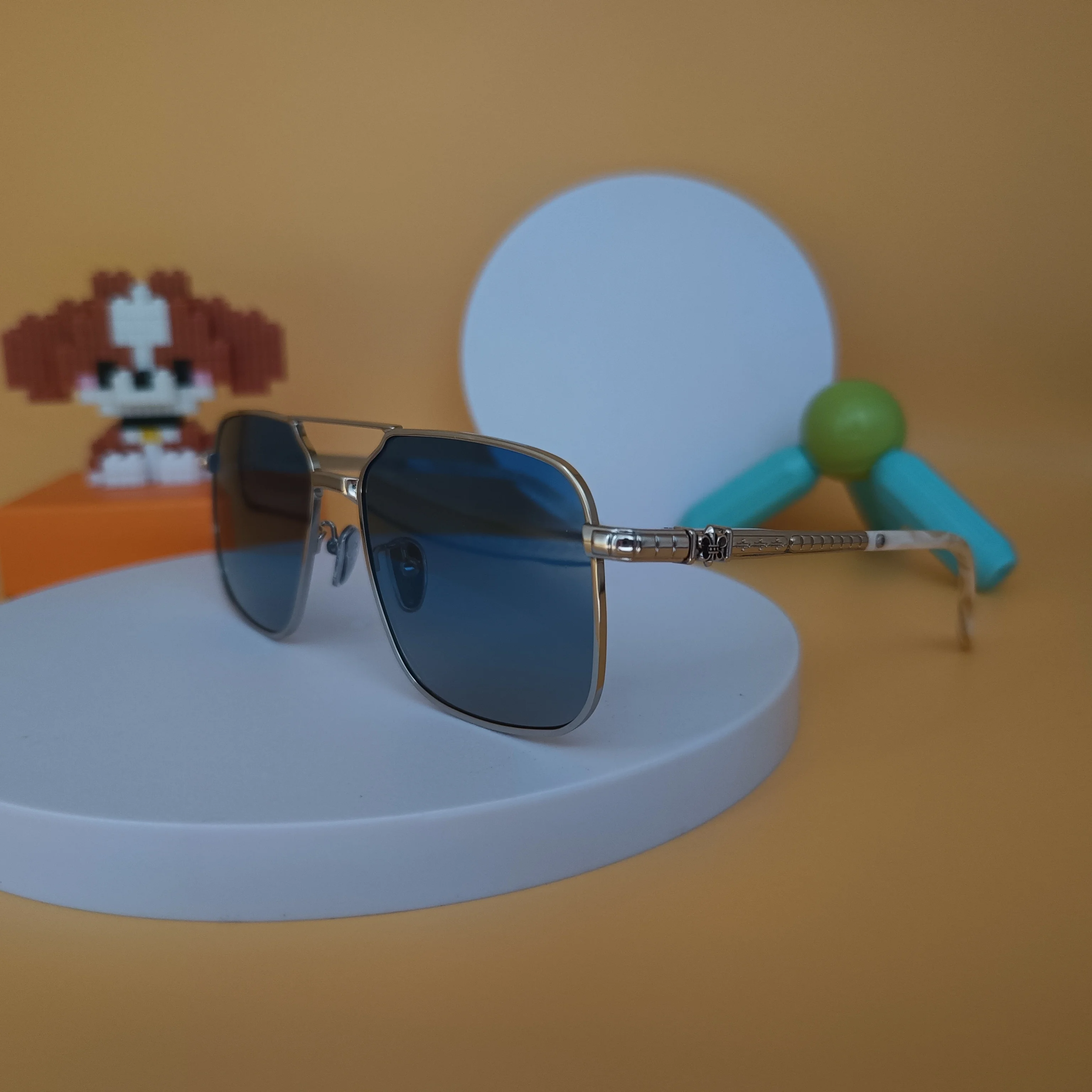 

New Women's Outdoor Fashion Large Frame Pilot Sun Glasses Luxury Brand High Quality Men's Driving UV400 Gradient Sunglasses