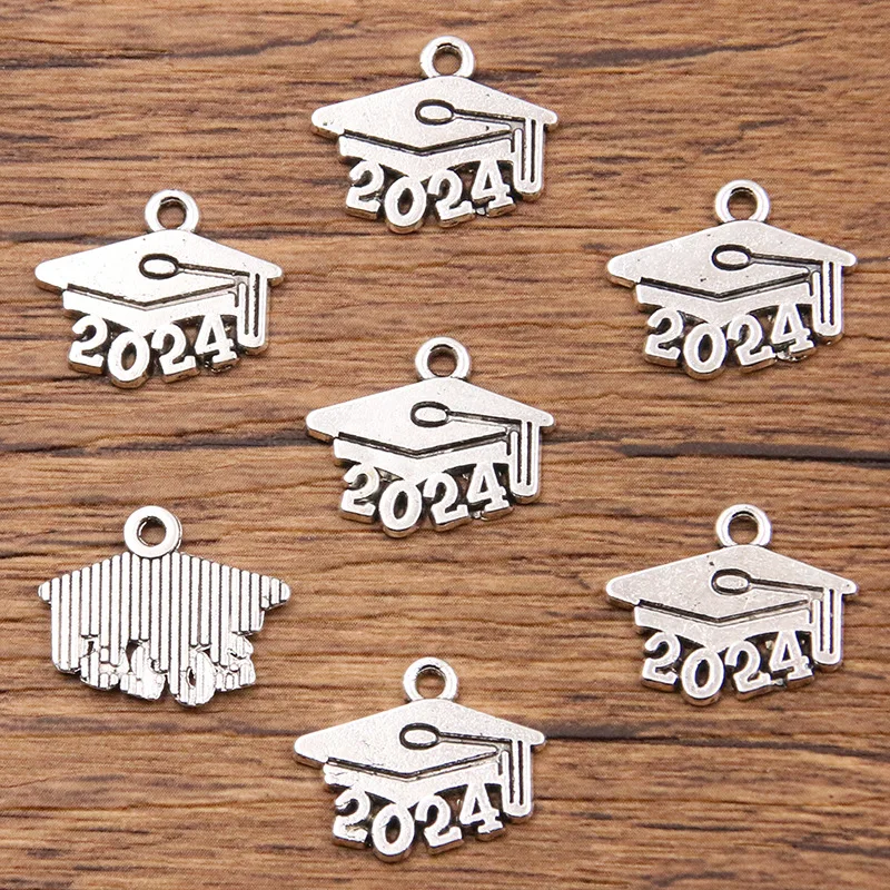 20Pcs Number 2024 2025 2026 Year Charms Letter Pendants Silver/Gold Color For DIY Handmade Metal Alloy Jewelry Making Accessorie