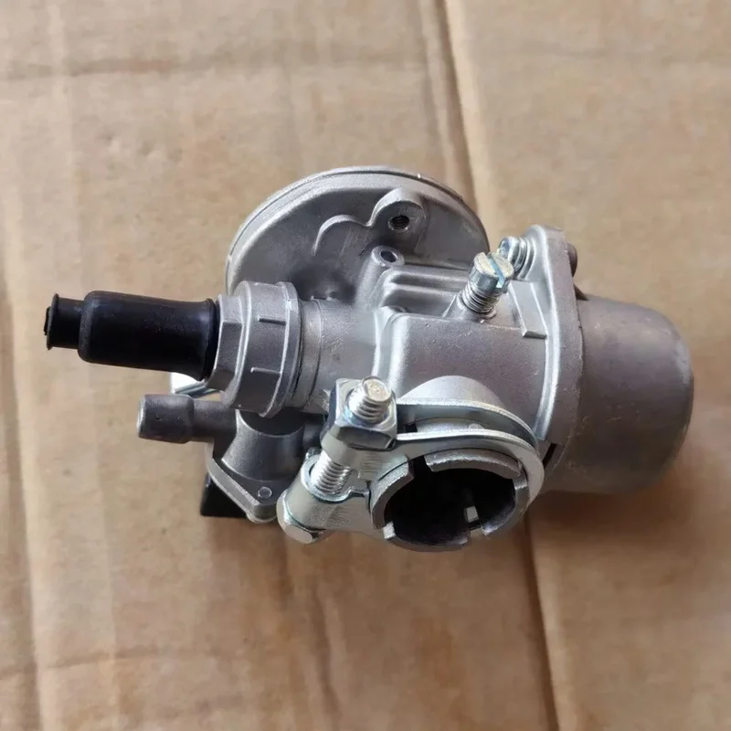 Brush Cutter Carburetor Assembly For Mitsubishi T200 OEM Number FR67377J Float Type Outdoor Garden Power Tool Carb Part