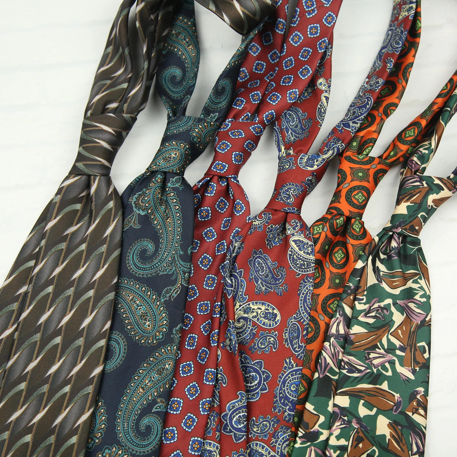 9CM Wide Floral Printed Neck Ties Classic Man Formal Suit Striped Necktie Luxury Business Cravat Shirts Accessories Neck Tie
