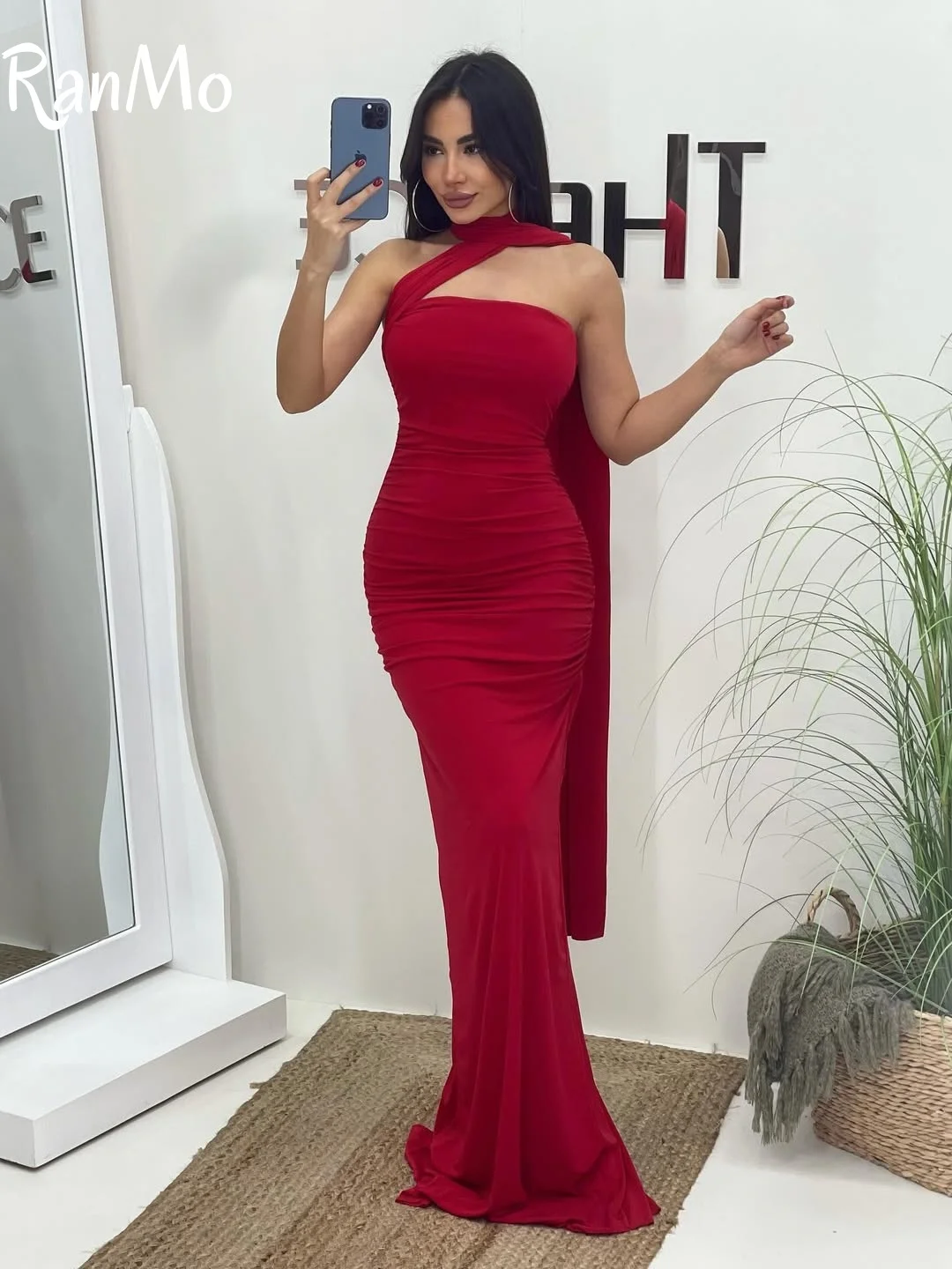 فستان سهرة حديث مخصص بكتف واحد بدون أكمام من Ranmo عالي الجودة من الجيرسيه للحفلات الراقصة وأشرطة مزاجية رداء حفلات