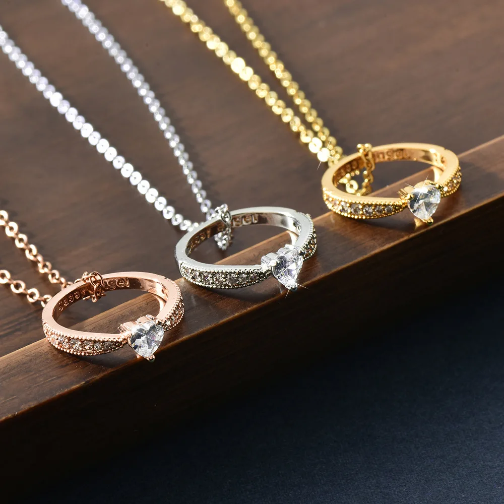 チタン鋼18Kリアルゴールドリング、ネックレス、ハートリング、ペンダント、鎖骨チェーン、ハイエンドでおしゃれなネックレス