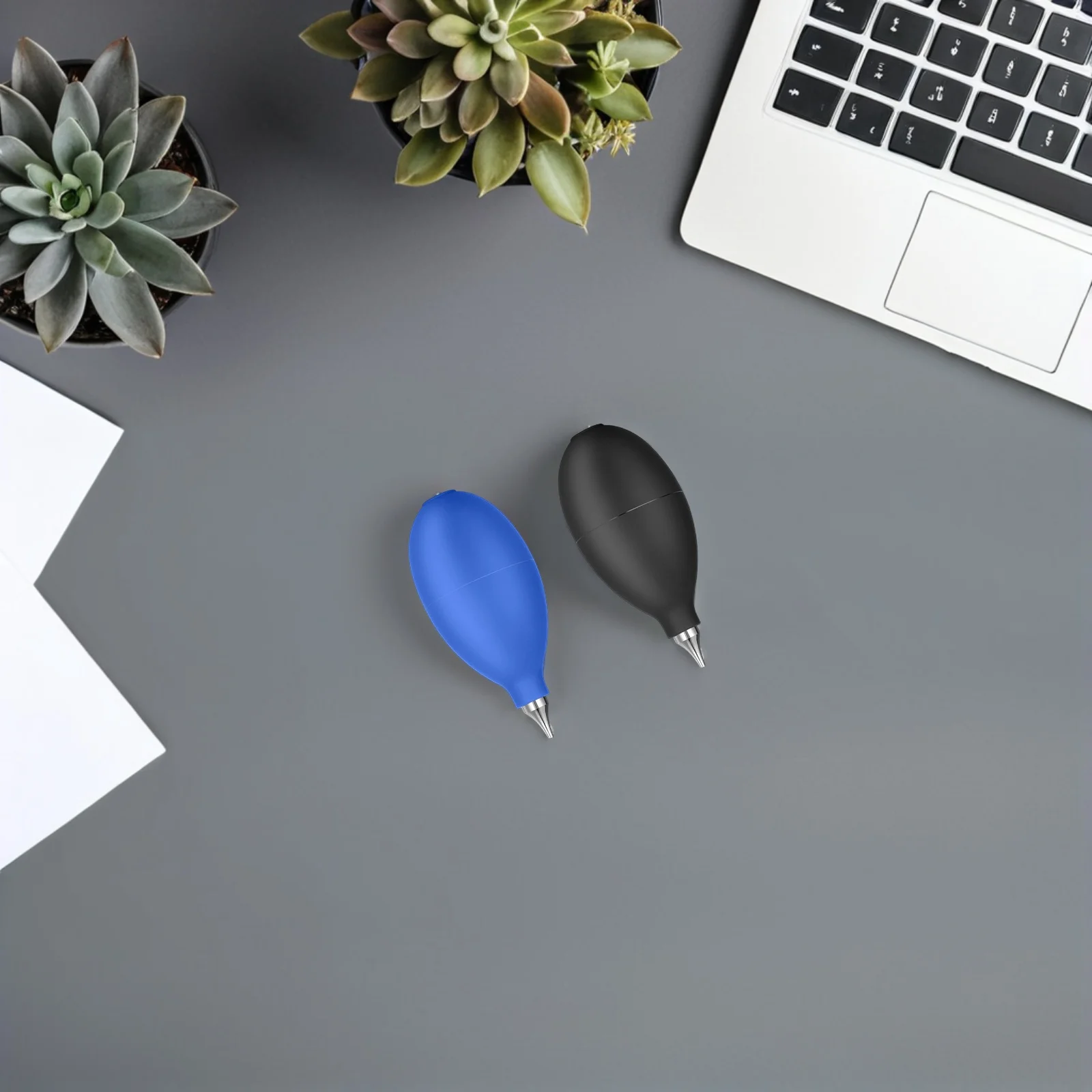 

2Pcs Lens Blower Lens Cleaner Handheld Air Duster for Electronics Keyboard Phone Dust Removal Tools