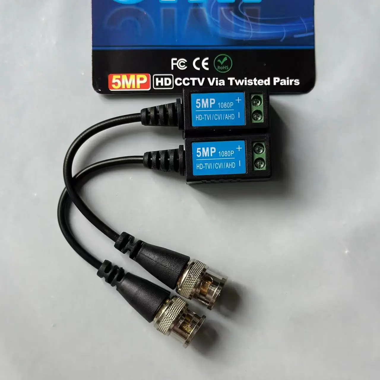 CCTV Accessories Passive HD 5MP BNC Video Balun Passive Twisted Pair Transmitter Surveillance Camera Connector