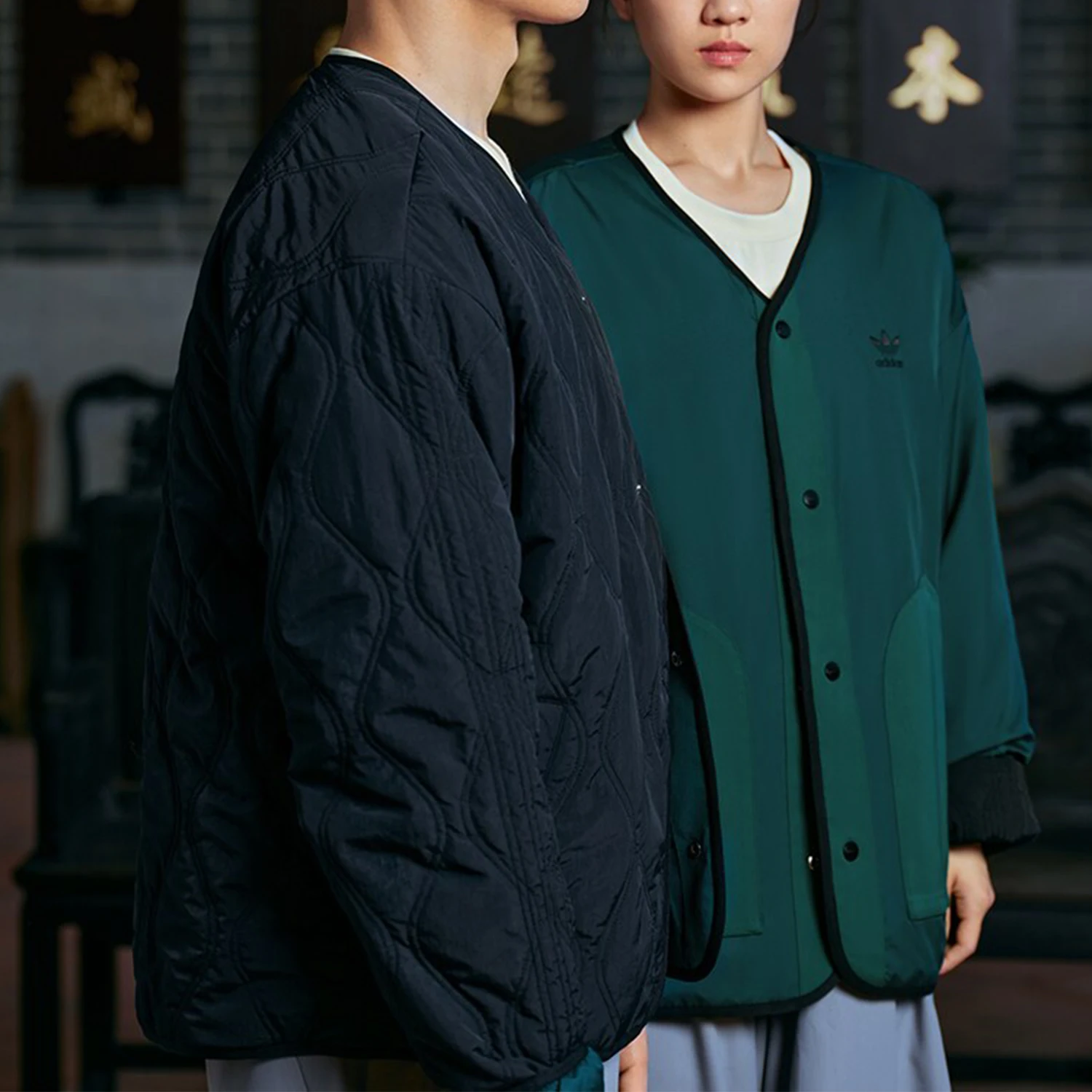 

Adidas genuine Originals Couple Unisex Reversible Sports Casual Jacket IZ1535