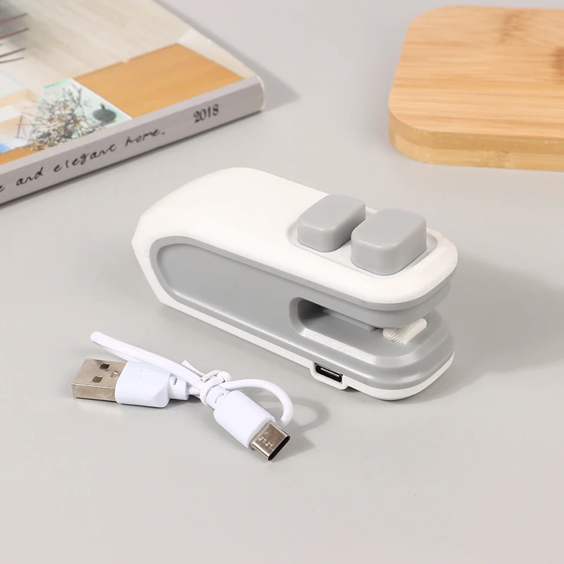 

Mini Sealing Machine Magnetic USB Rechargeable Portable Bag Sealer With Cutter Space-Saving Lightweight Food Freshness Sealer
