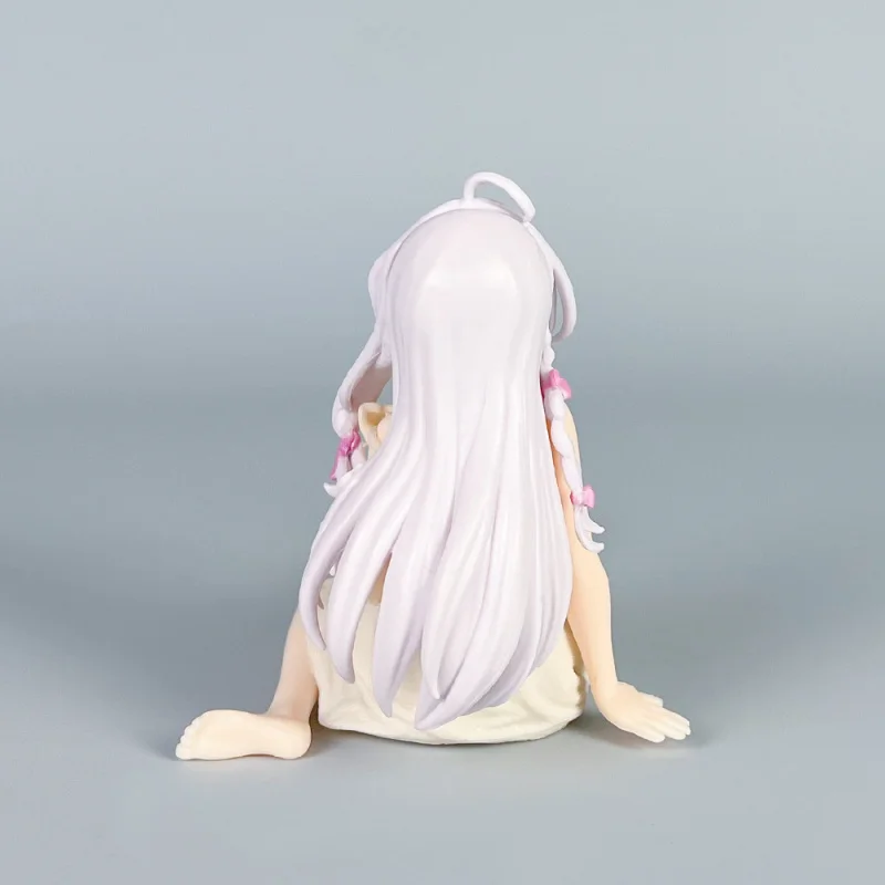 Anime bruxa viagem figura pijamas írena copo macarrão modelo carro ornamento boneca atacado colecionável mini