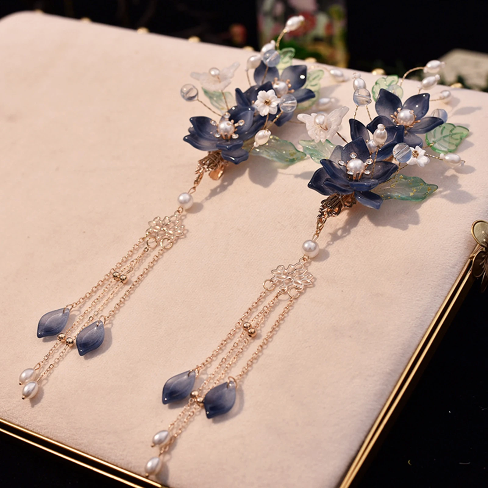 

2pcs Fairy Hair Clip Hairpin Chinese Hanfu Hair Accessories Flower Hairpin Tassel Pearl Headpiece Ancient Party Barrette