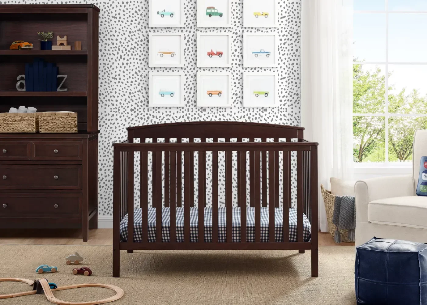 Children Hanover 6-in-1 Convertible Baby Crib, Walnut Espresso/Bianca White/Gray